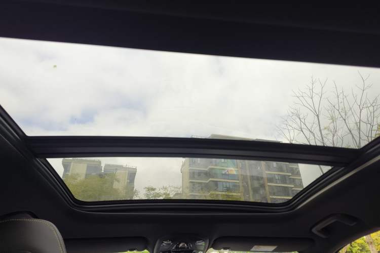 Used Lynk & Co 06 2023 Remix 1.5T Hero Headliner