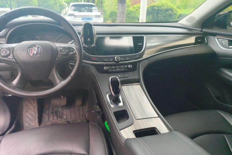 Used Buick LaCrosse 2021 652T Luxury Model Center Console