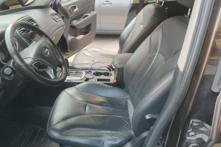 Used GAC Trumpchi GS5 2014 2.0L Automatic Two-Wheel Drive Anniversary Value Edition
