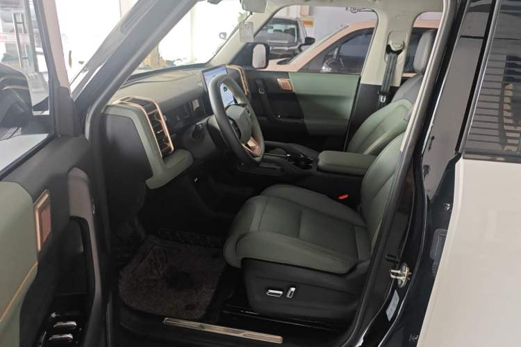 Used iCAR 03 2024 501km Two-Wheel Drive Long-Range Yuechao Edition