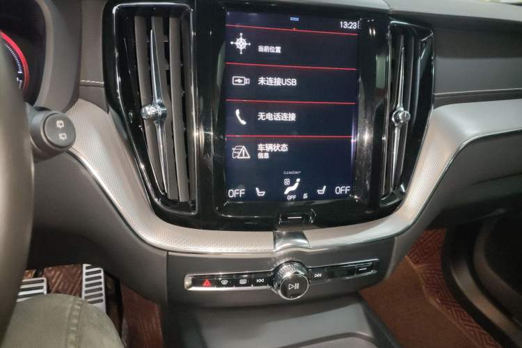 Used Volvo XC60 New Energy 2020 T8 eDrive Hybrid – Smart & Sporty Edition
