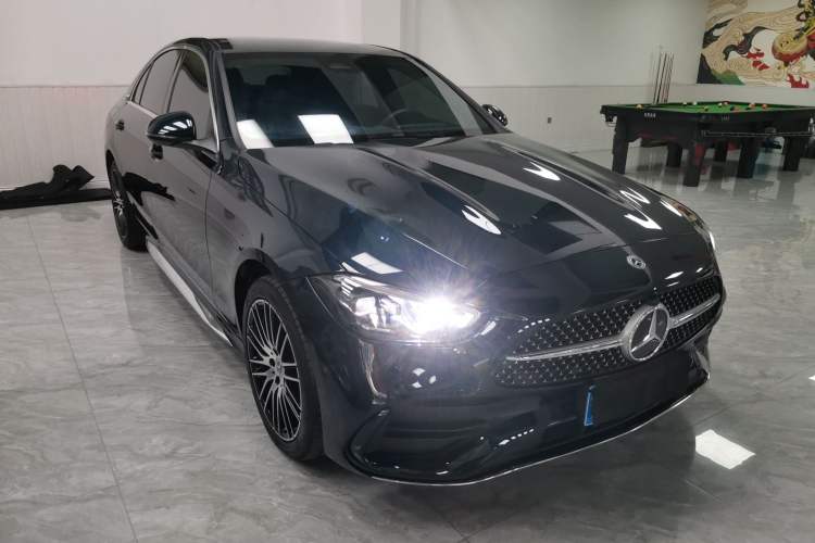 Used Mercedes-Benz C-Class 2022 Restyled C 260 L Sport Edition Front Right 45 Deg