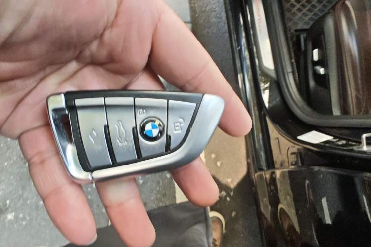 Used BMW 5 Series 2020 530Li Leading Model M Sport Package