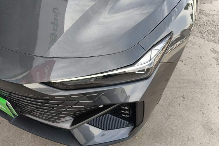 Used CHANGAN UNI-V iDD 2023 Zhidian iDD 1.5T 113km Smart & Fun Version (Rapid Edition) Left Front Headlight