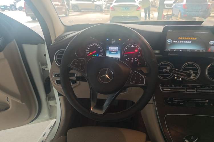 Used Mercedes-Benz GLC 2017 GLC 300 4MATIC Sport Edition
