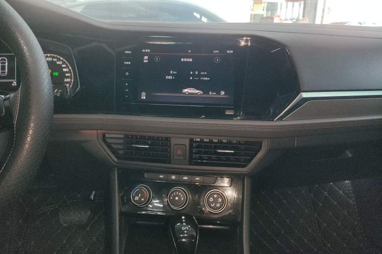 Used Volkswagen Sagitar 2020 280TSI DSG Comfort Version China VI Standard
