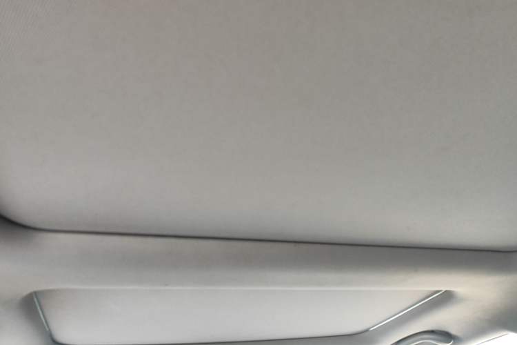 Used Kia Cadenza 2012 2.4L Luxury Version
