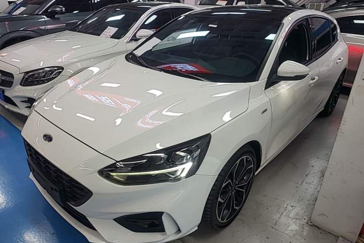 Used Ford Focus 2021 Hatchback EcoBoost 180 Automatic ST Line