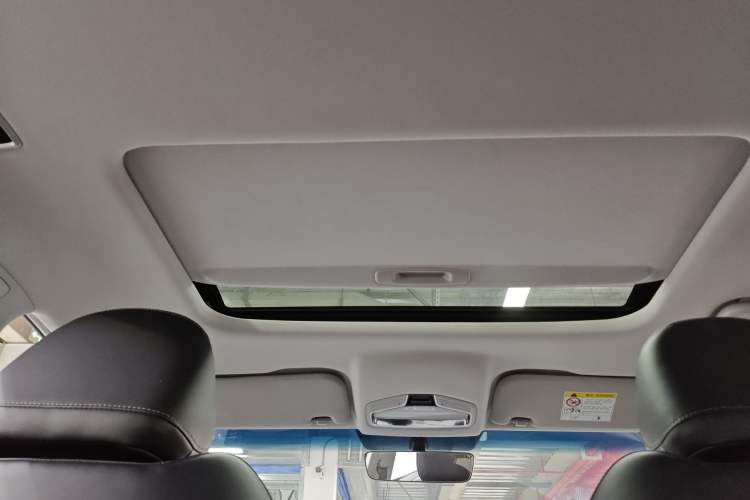 Used Geely Auto Emgrand L HiP 2022 1.5TD-DHT Pro 100KM Super Clean Headliner