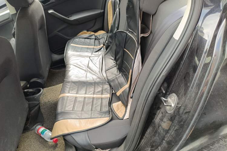 Used Volkswagen Santana 2013 1.6L Manual Fashion Edition
