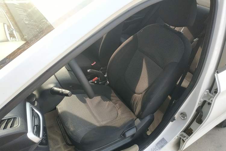 Used Hyundai Verna (older generation) 2020 1.4L Manual GL Refreshed Edition
