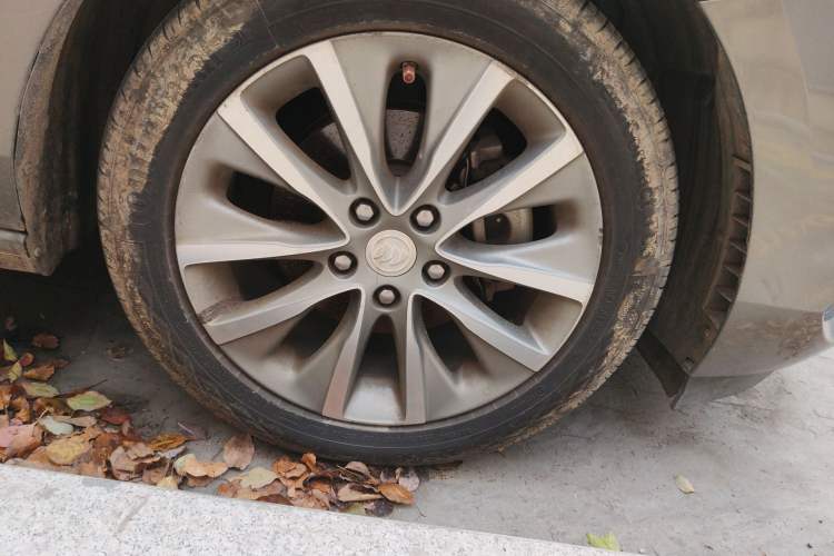 Used Buick GL6 2019 18T 6-Seater Connected Luxury Version China VI Standard
