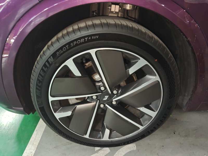 Used Li Auto L9 2025 Ultra Smart Refreshed Edition — 22