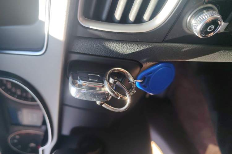 Used Audi A4L 2016 30 TFSI Automatic Comfort Model Vehicle Key