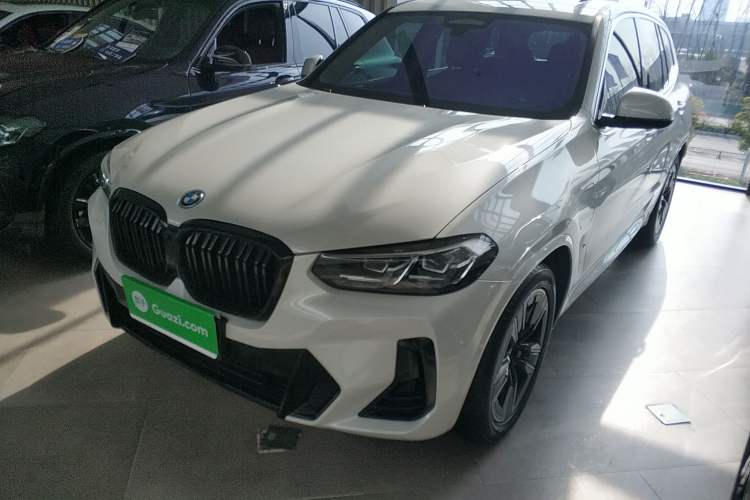 Used BMW iX3 2023 Leading Model