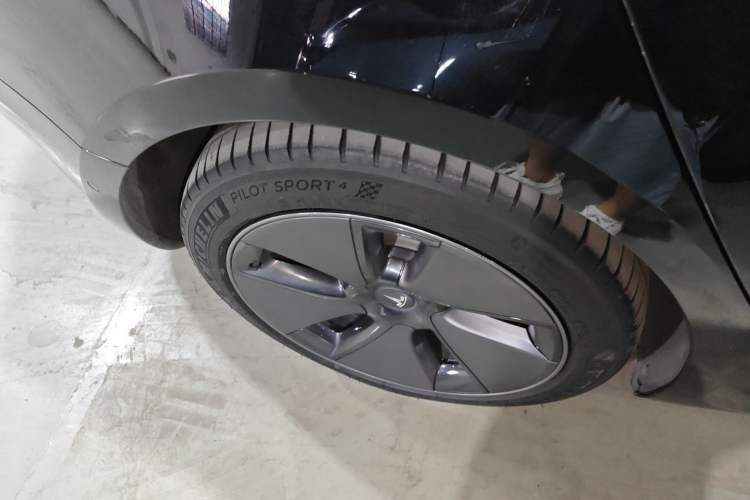 Used Tesla Model 3 2022 Rear-Wheel-Drive Version