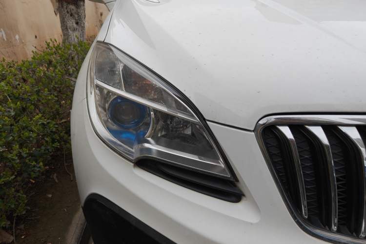 Used Buick Encore 2015 1.4T Automatic Two-Wheel Drive Urban Elite Version