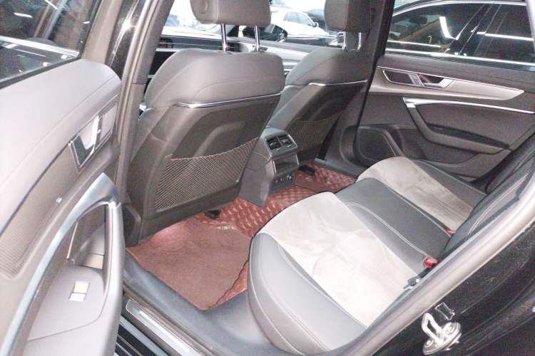 Used Audi A6L 2023 40 TFSI Luxury Dynamic Model
