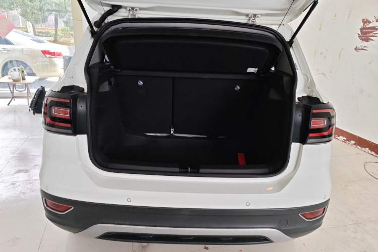 Used Volkswagen Tacqua 2020 1.5L Automatic Yue
