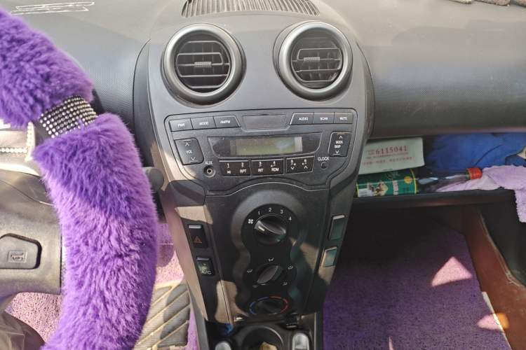 Used BYD F0 2011 Shangku Edition 1.0L XuanKu Model