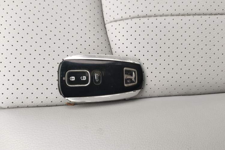 Used Luxgen Great 7 SUV 2014 2.2T Two-Wheel-Drive Smart Version