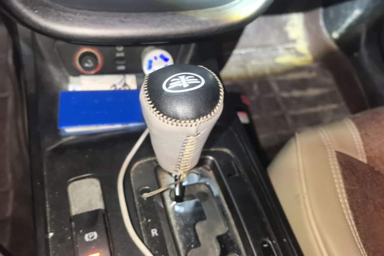 Used Bestune X80 2015 2.0L Automatic Comfort Anniversary Edition
