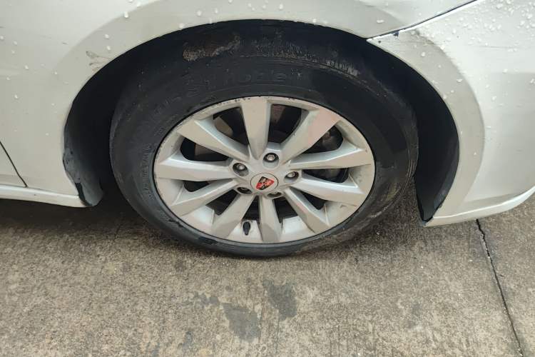 Used Roewe i6 New Energy 2017 45T Hybrid Connect & Smart Enjoyment Edition
