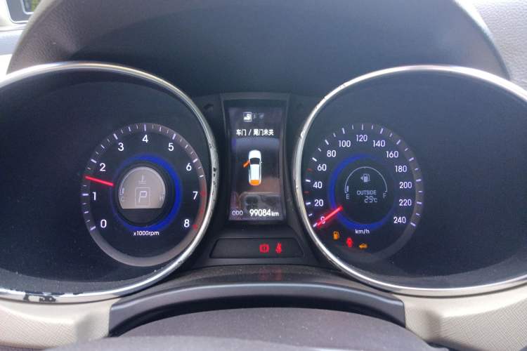Used Hyundai Santa Fe 2013 2.4L Automatic 2WD Comfort Edition Instrument Cluster