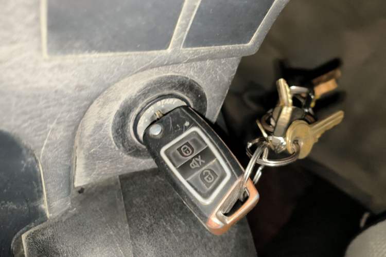 Used Jinbei Express 2018 2.0L Standard Version V19
