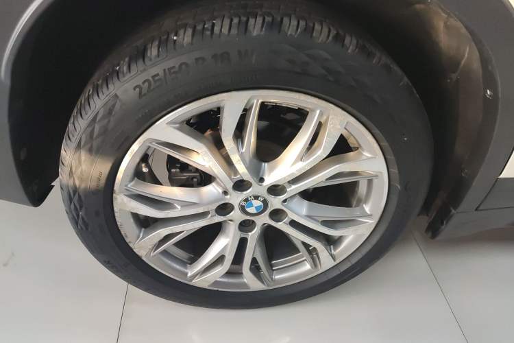 Used BMW X1 2018 sDrive20Li Leading Model
