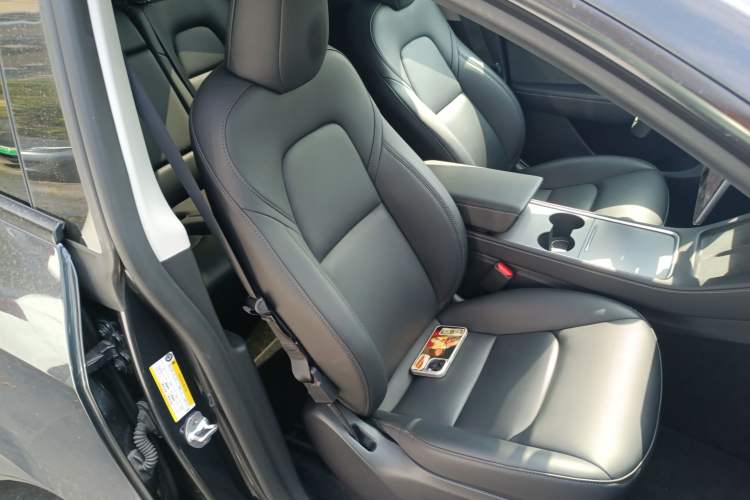 Used Tesla Model Y 2024 Rear-Wheel-Drive Version