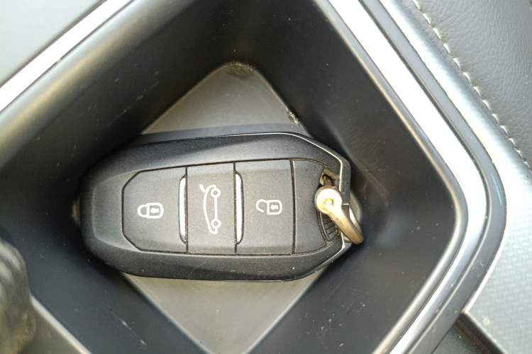 Used Citroen C4L 2016 1.2T Automatic Elite Model