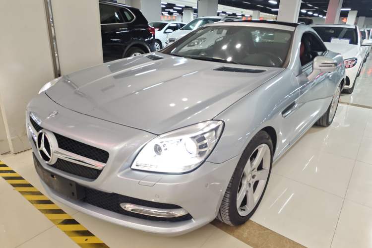 Used Mercedes-Benz SLK-Class 2011 SLK 200 Fashion Model