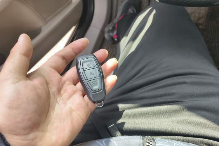 Used Ford Mondeo 2011 2.0L GTDi 200 Luxury Edition