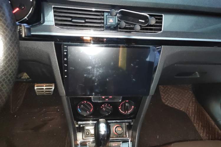 Used Volkswagen C-TREK 2017 1.6L Automatic Comfort Model
