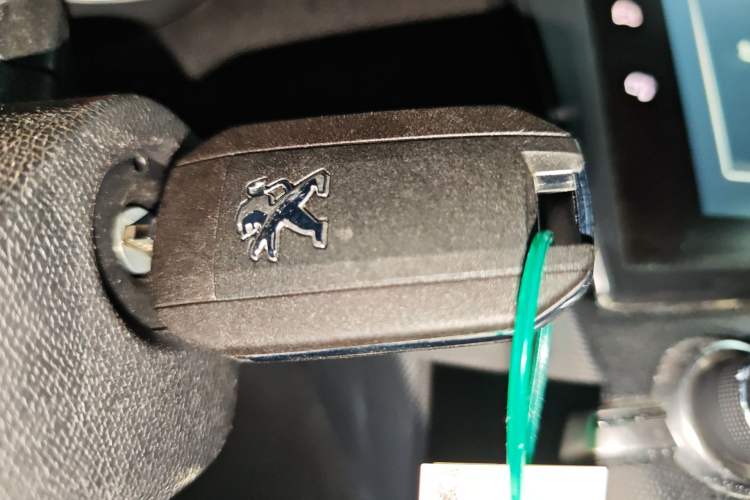 Used Peugeot 408 2014 1.8L Automatic Luxury Edition
