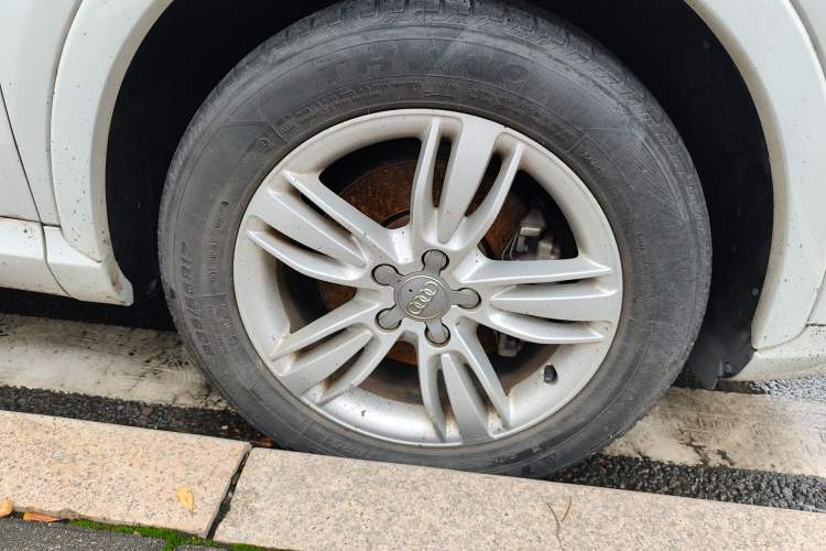 Used Audi Q3 2015 35 TFSI quattro Technology Edition
