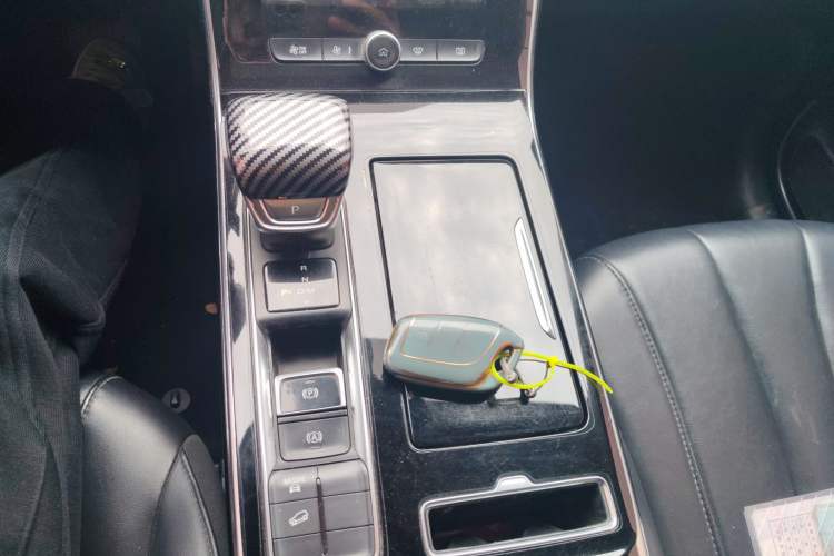 Used Roewe RX5 MAX 2019 300TGI Automatic 4G Connect Luxury Edition