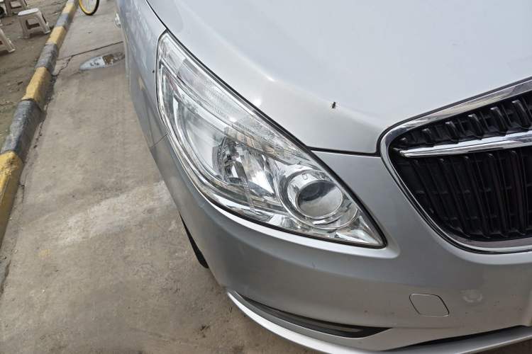 Used Buick GL8 2018 28T Luxury Model China VI Standard
