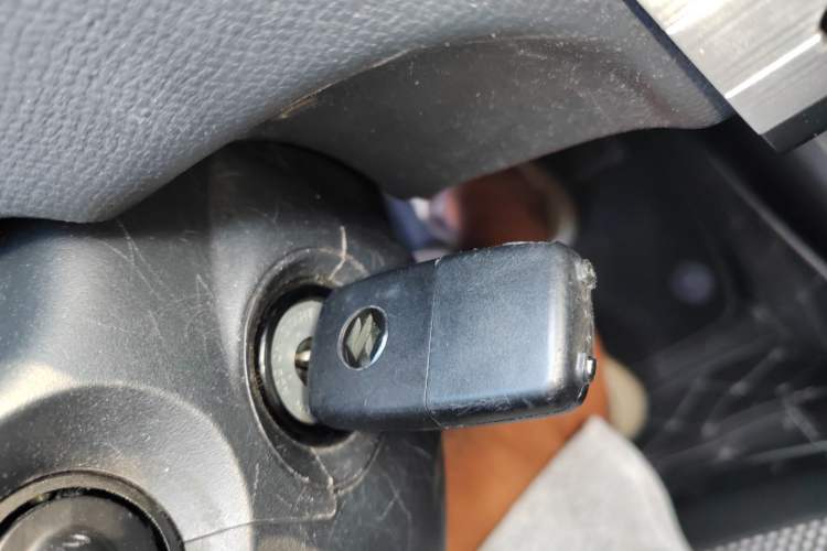 Used Suzuki Swift 2009 1.5L Automatic Two-Tone Xuanrui Edition