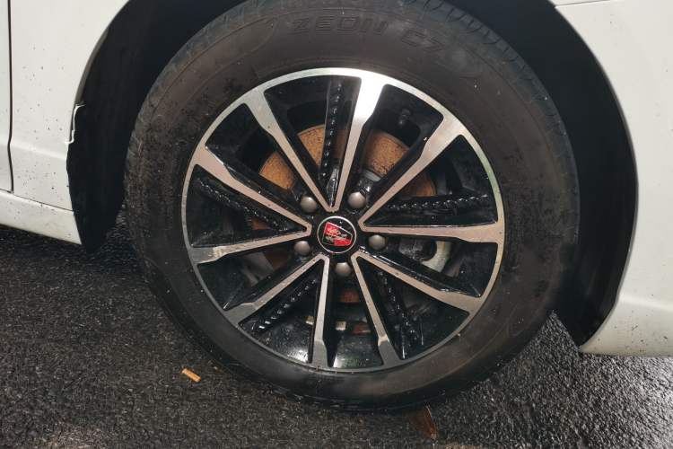 Used Roewe i5 2020 1.5L Automatic 4G Connected Linghao Edition
