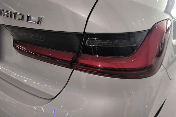 Used BMW 3 Series 2025 330Li M Sport Shadowline Package
