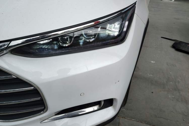 Used BYD Tang 2019 2.0T Automatic SmartConnect Prestige 7-Seater China VI Standard