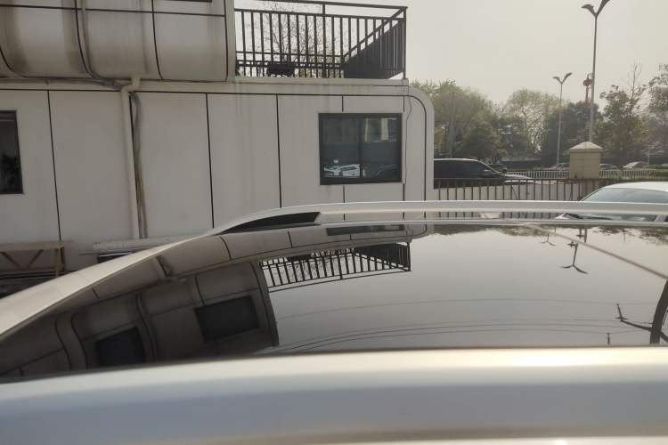 Used Roewe RX5 MAX 2021 Supreme Series 300TGI Automatic Luxury Cabin Edition Roof