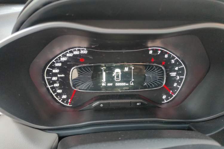 Used Baojun 510 2017 1.5L Automatic Fashion Model