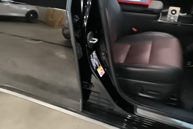 Used Toyota Crown 2018 2.0T Sport Edition