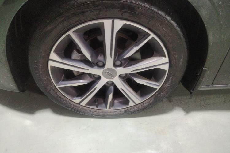 Used Geely Auto Emgrand 2022 4th Generation 1.5L CVT Luxury Model Exterior 1