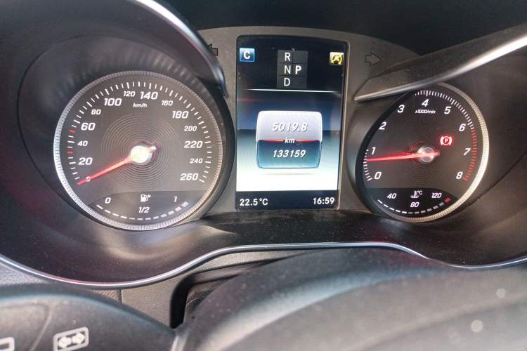 Used Mercedes-Benz GLC 2017 GLC 260 4MATIC Dynamic Edition