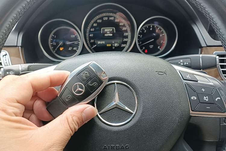 Used Mercedes-Benz E-Class 2015 Revised E 260 L
