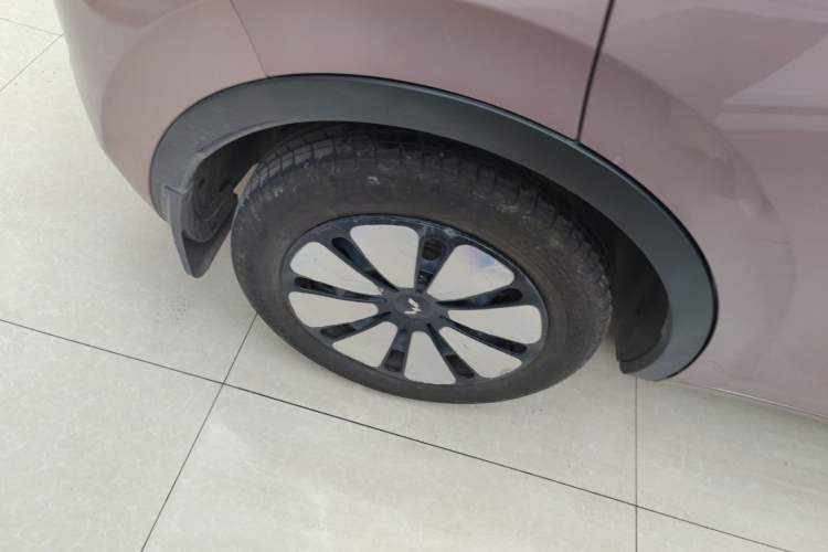 Used Wuling Bingo 2023 333 km Enjoyment Version
